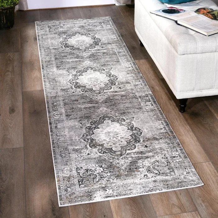 CHRISTIAN Area Rug – 7’10” x 10’10” – CY05811