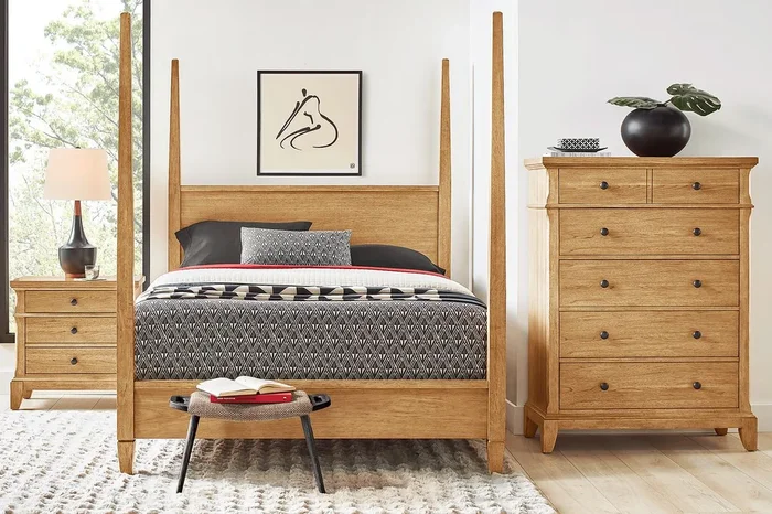 Springville 5 Pc Natural Light Wood King Bedroom Set With Nightstand, Chest, 3 Pc King Poster Bed